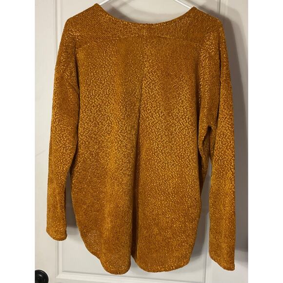 Sweet Claire Gold W/gold Metallic Thread Long Sleeve V Veck Sweater M - Picture 3 of 6